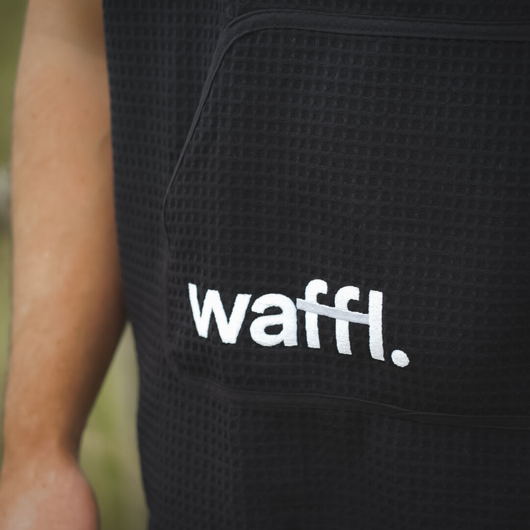 waffl Hooded Poncho - Stealth Black