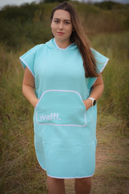 waffl Hooded Poncho - Marine Blue