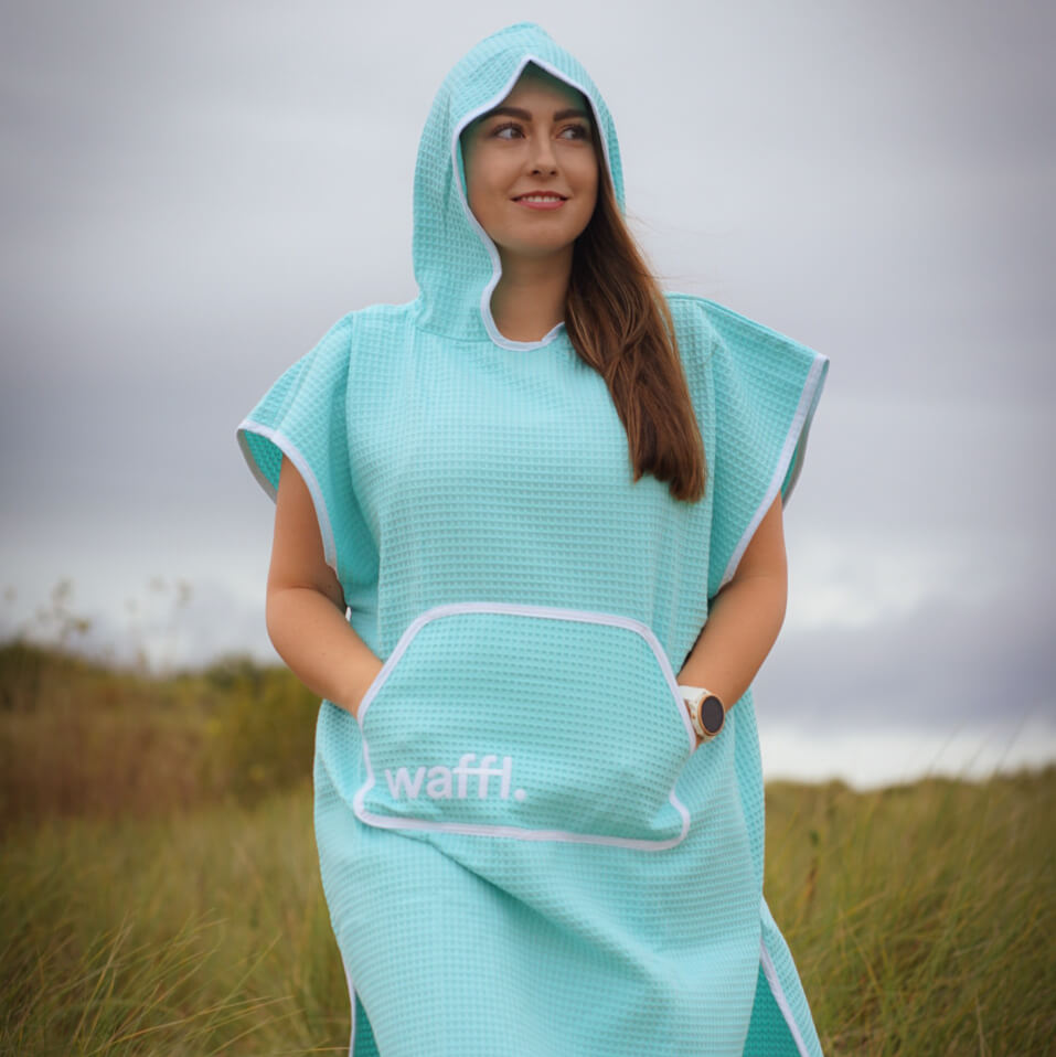 waffl Hooded Poncho - Marine Blue