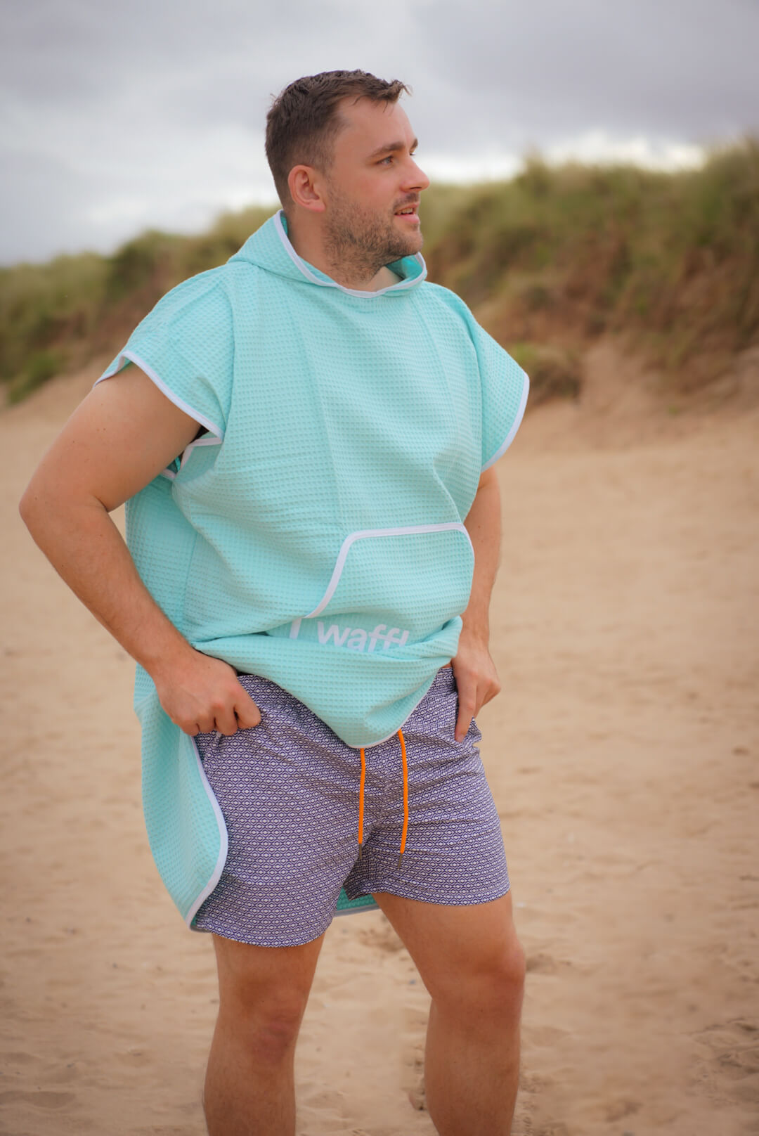 waffl Hooded Poncho - Marine Blue