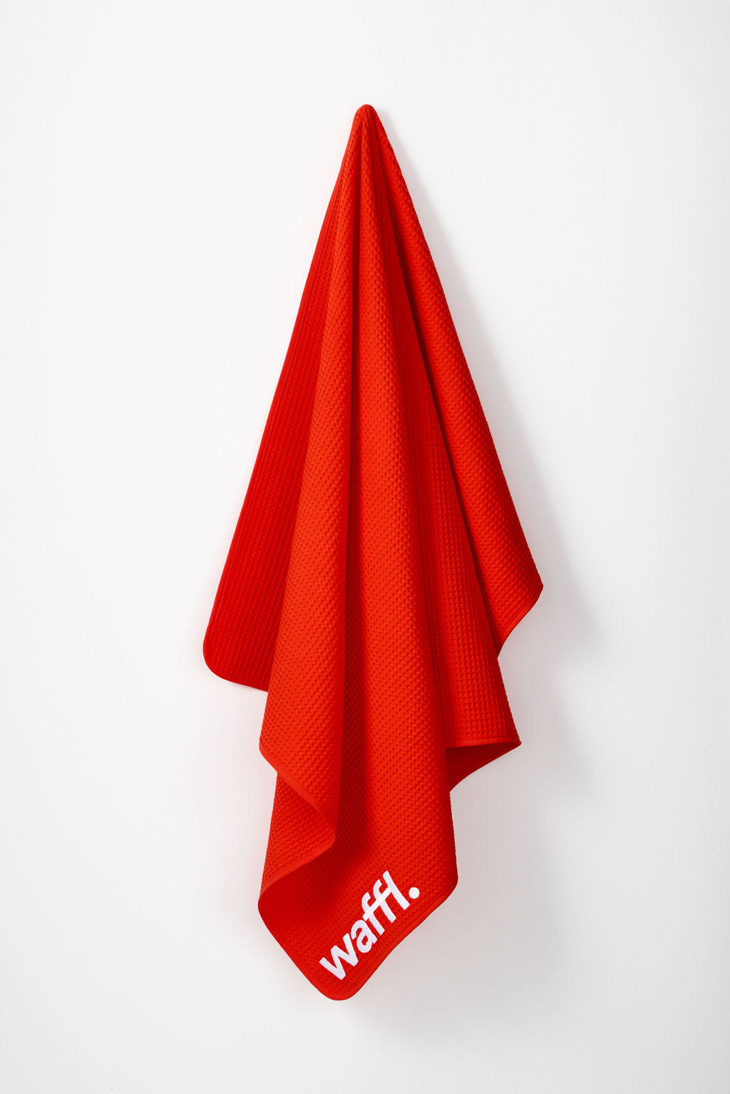 Red waffl towel – - Main Image